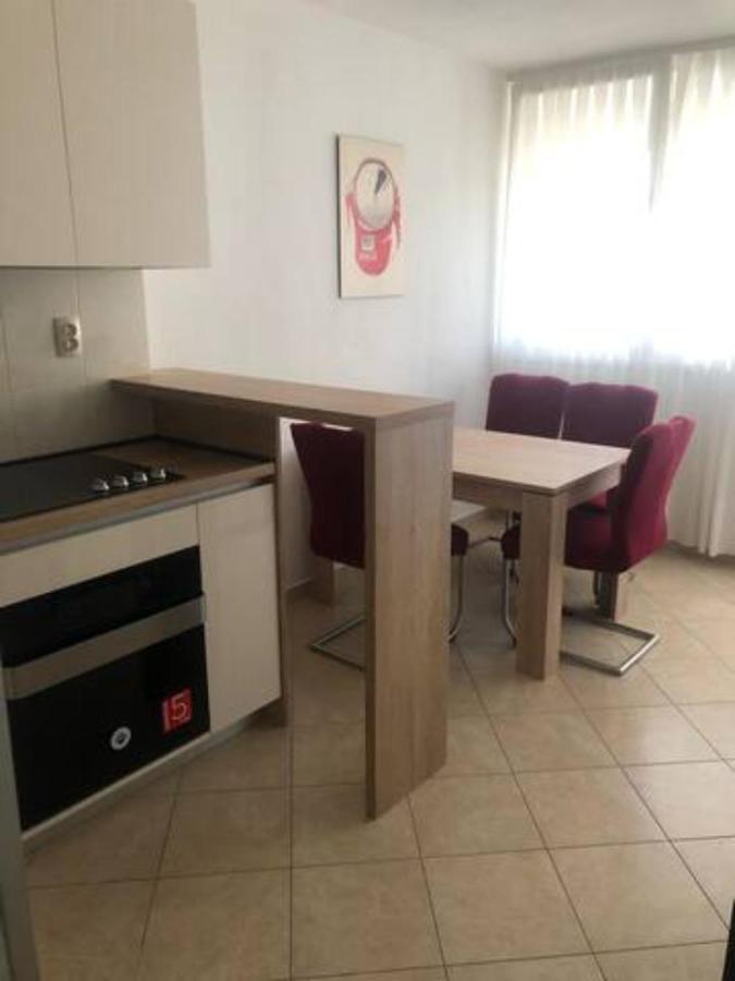 Apartment Maja Spalato Esterno foto